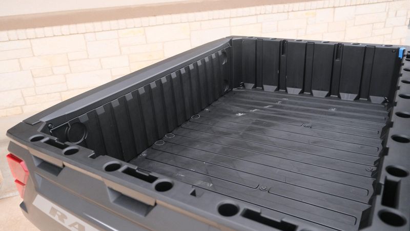 NEW 2027 POLARIS RANGER XP 1000 CAB Image 15
