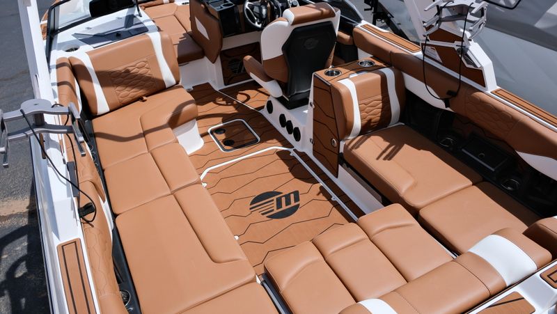 NEW 2026 MALIBU WAKESETTER 24 MXZ Image 26