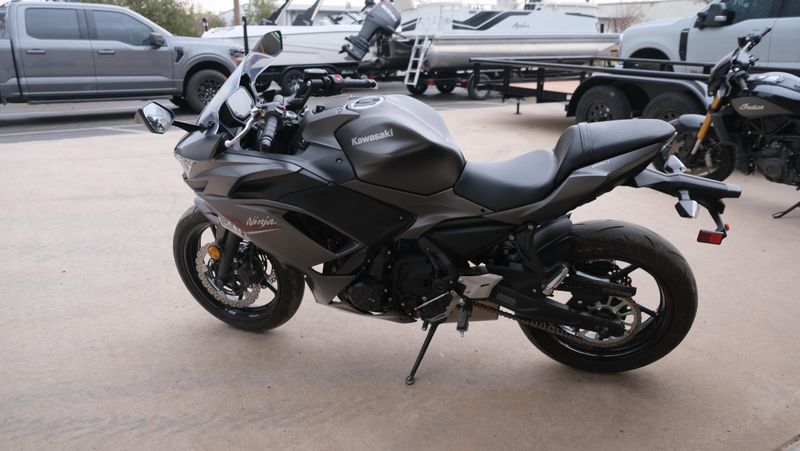 USED 2022 KAWASAKI NINJA 650 BASE Image 5