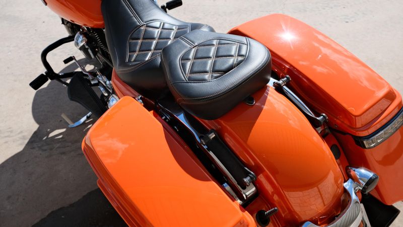 USED 2023 HARLEY STREET GLIDE SPECIAL Image 17