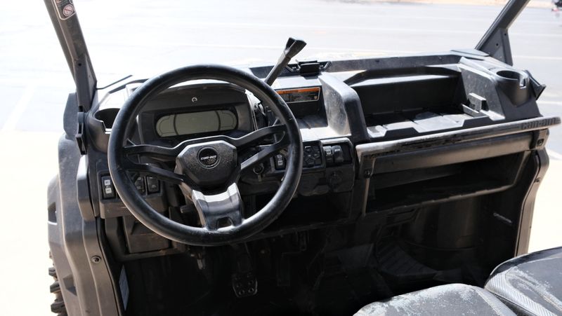 USED 2023 CAN-AM SSV DEF MAX XMR 65 HD10 BC 23 X MR HD10 Image 4