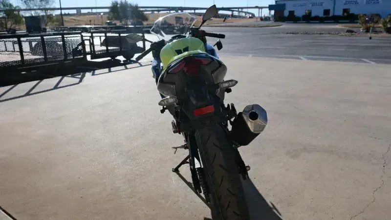 NEW 2026 KAWASAKI NINJA 500 SE ABS Image 4