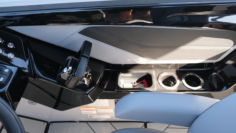 NEW 2026 YAMAHA 255XD Image 22