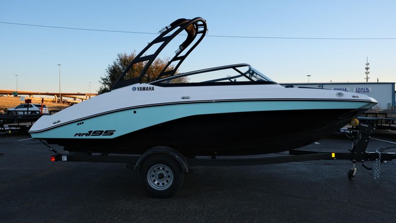 NEW 2026 YAMAHA AR195 Image 3