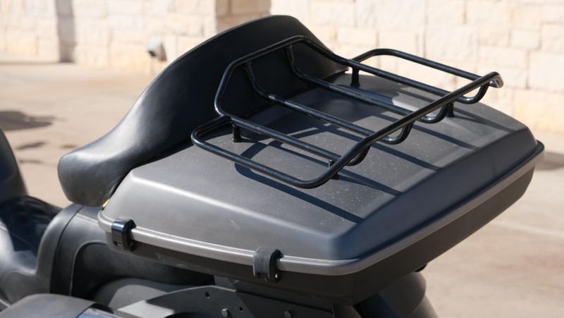 USED 2021 INDIAN MOTORCYCLE CHALLENGER Image 11