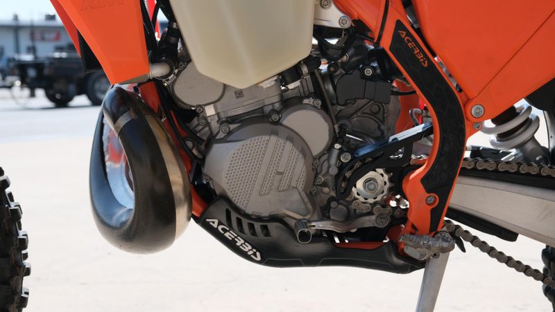 USED 2023 KTM XC 250 W Image 11