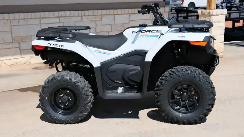 NEW 2026 CFMOTO CFORCE 500 Image 2