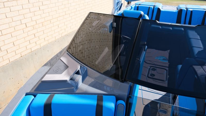 NEW 2026 MALIBU 25 LSV Image 49