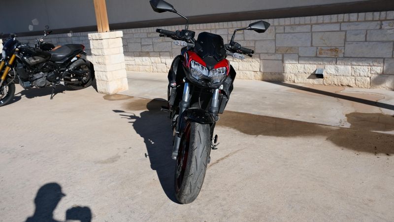 USED 2024 KAWASAKI Z650 ABS Image 8