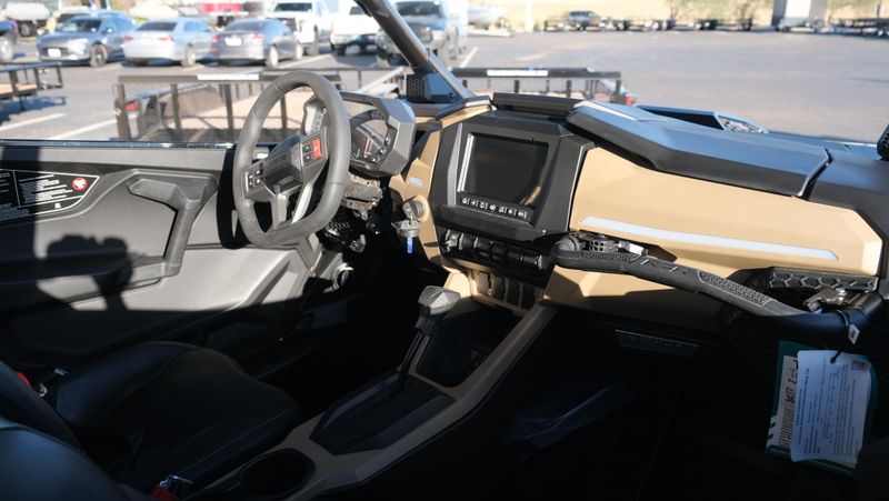 NEW 2025 POLARIS RZR PRO R 4 ULTIMATE Image 30