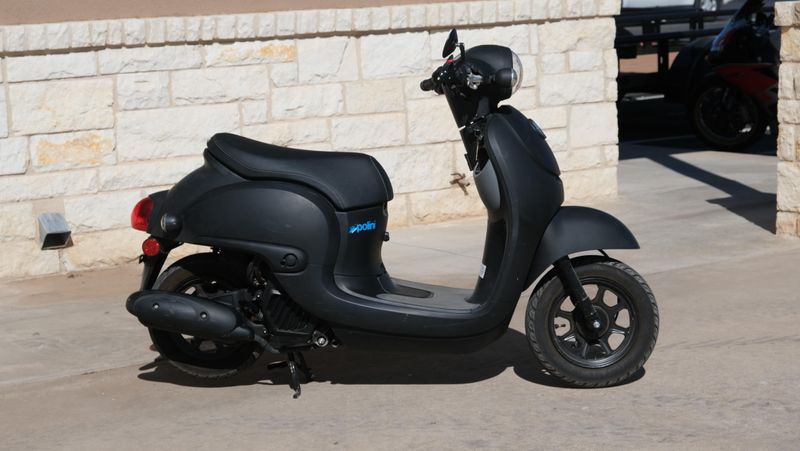 USED 2017 HONDA METROPOLITAN BASE Image 2