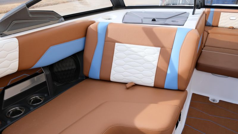 NEW 2026 MALIBU 24 MXZ Image 26