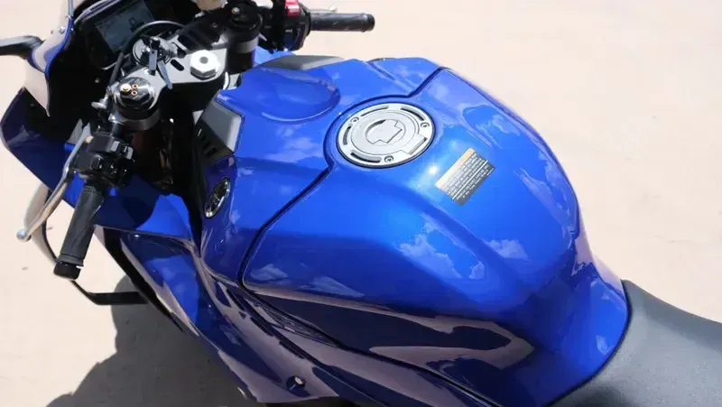 NEW 2026 YAMAHA YZF-R1 Image 10