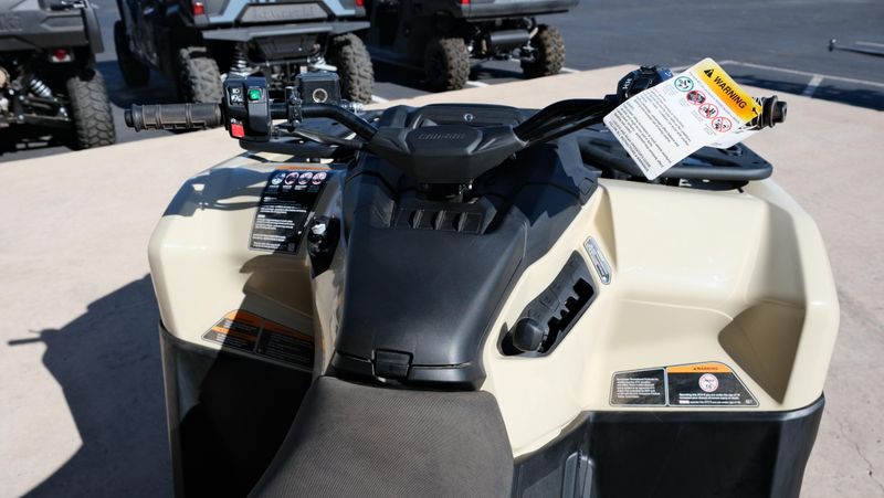 NEW 2026 CAN-AM OUTLANDER PRO HD7 Image 17