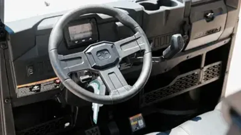 2025 Polaris RANGER CREW SP 570 SAGE GREEN Image 3