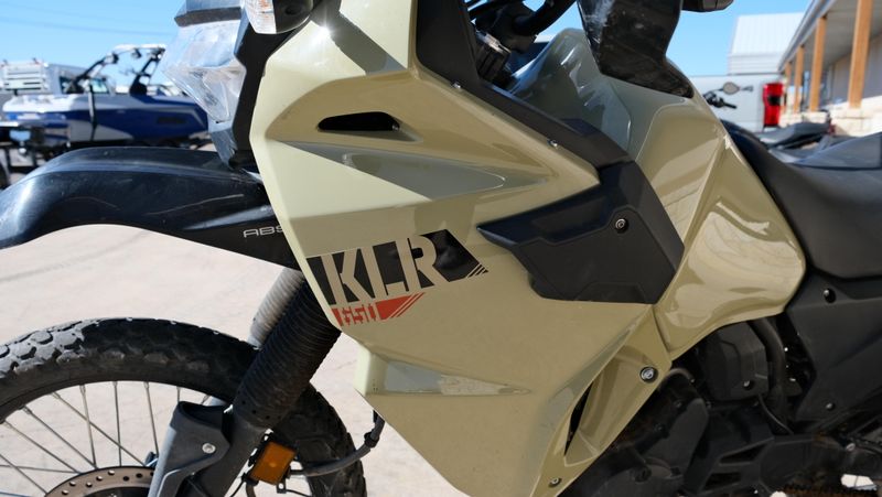 USED 2022 KAWASAKI KLR 650 ABS Image 9