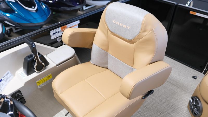 NEW 2026 CREST CONQUEST SE 200 CRUISE Image 12