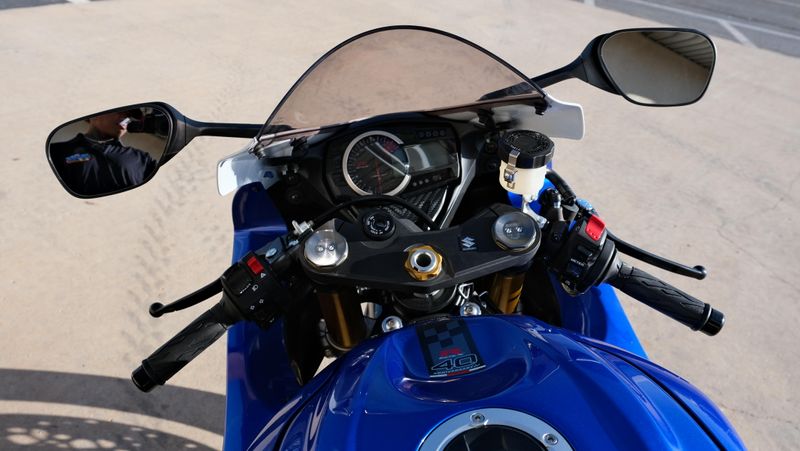 NEW 2026 SUZUKI GSXR750Z 40TH ANNIVERSARY EDITION Image 17