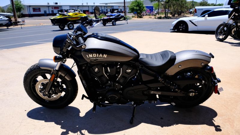 NEW 2026 INDIAN MOTORCYCLE SCOUT BOBBER LIMITED WITH TECH Image 6