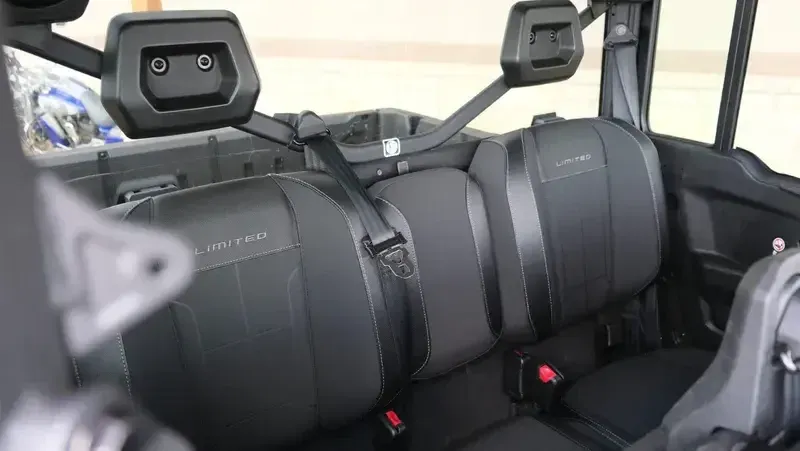 NEW 2026 CAN-AM DEFENDER MAX LIMITED CAB HD11 Image 8