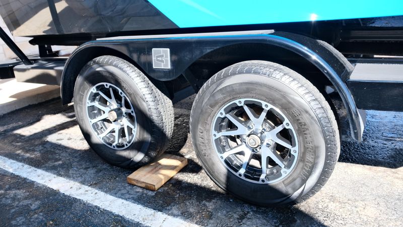 USED 2023 AXIS A225 Image 7