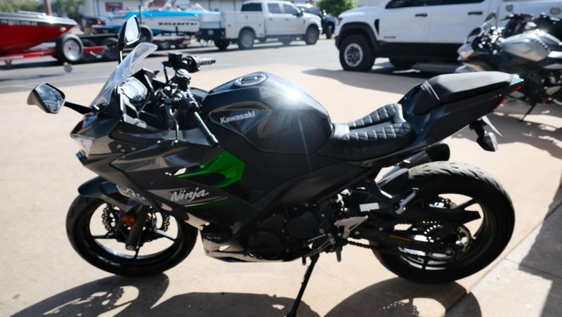 USED 2023 KAWASAKI NINJA 400 ABS Image 6