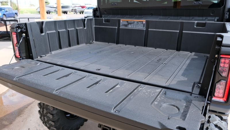 NEW 2026 CAN-AM DEFENDER MAX XT CAB HD11 Image 20