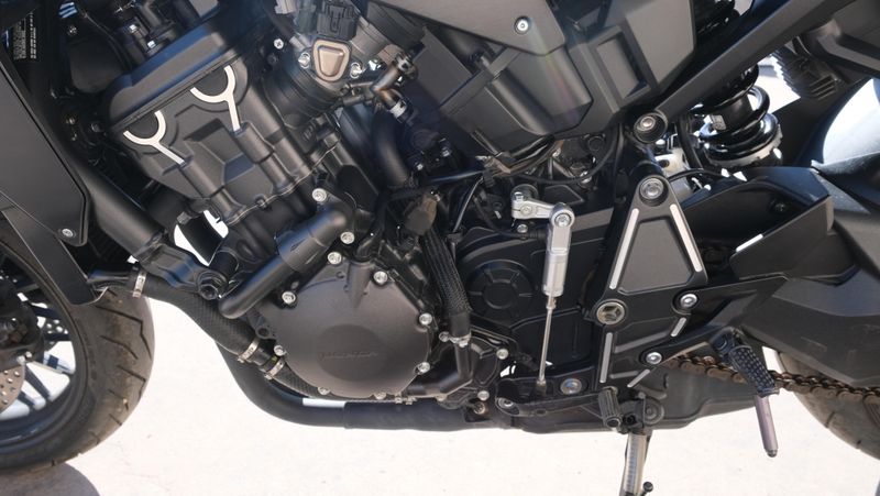 USED 2023 HONDA CB1000R BLACK EDITION Image 21