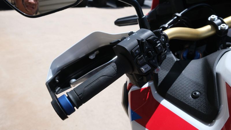 NEW 2026 HONDA AFRICA TWIN ADVENTURE SPORTS ES Image 22