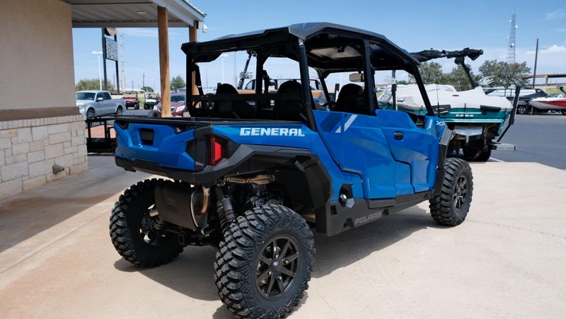 NEW 2027 POLARIS RANGER CREW XP 1000 CAB Image 3