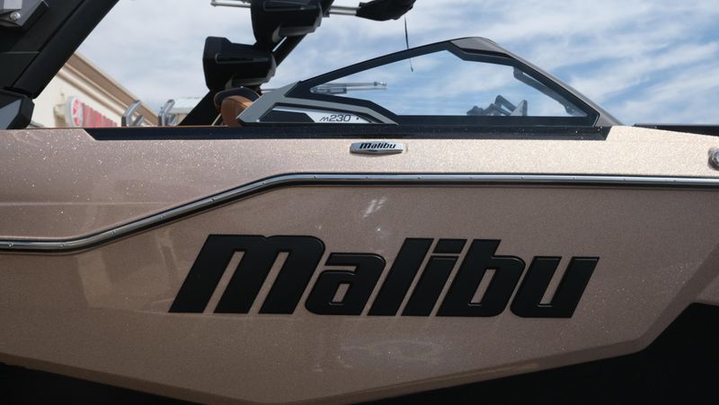 NEW 2026 MALIBU MSERIES M230 Image 37