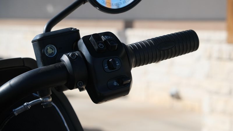 USED 2021 INDIAN MOTORCYCLE CHALLENGER Image 18