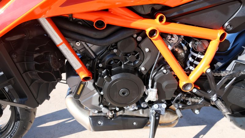 NEW 2026 KTM 1390 SUPER DUKE R EVO Image 12