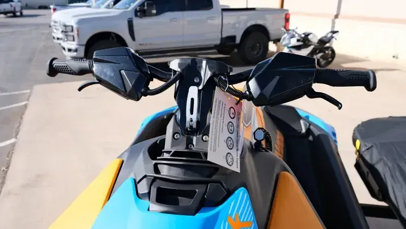 NEW 2026 SEADOO SPARK TRIXX FOR 3 90HP WITH SOUND SYSTEM Image 2