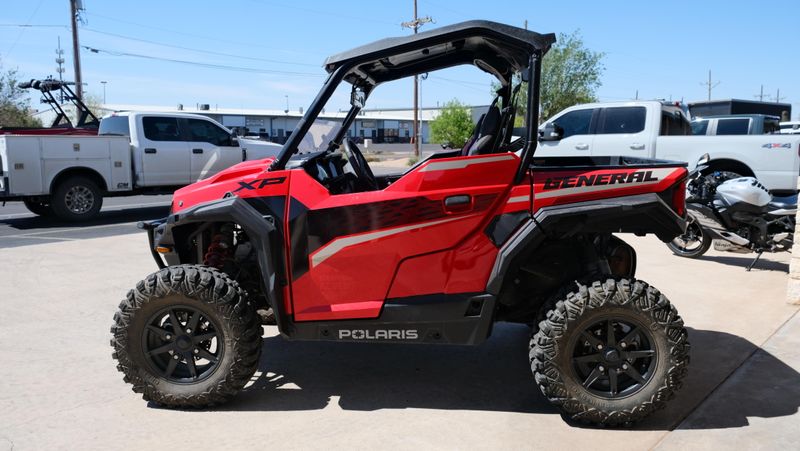 USED 2025 POLARIS GENERAL XP 1000 ULTIMATE - INDY RED ULTIMATE Image 6