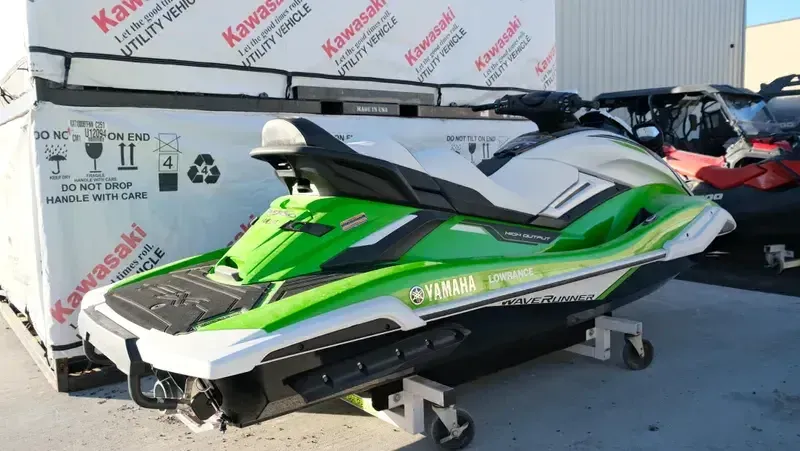 USED 2021 YAMAHA FX CRUISER HOLIME GREENWHITE Image 2