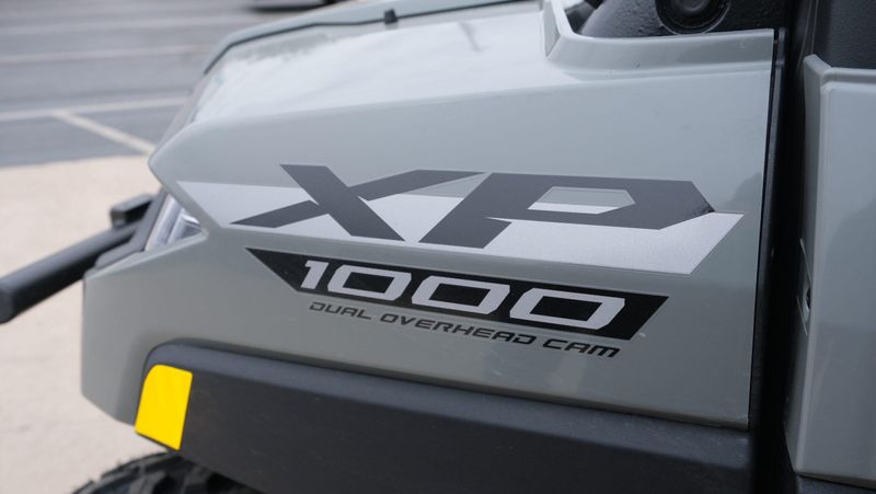 NEW 2027 POLARIS RANGER CREW XP 1000 CAB Image 11