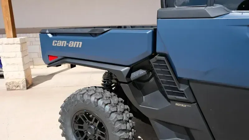 NEW 2026 CAN-AM DEFENDER MAX LIMITED CAB HD11 Image 7