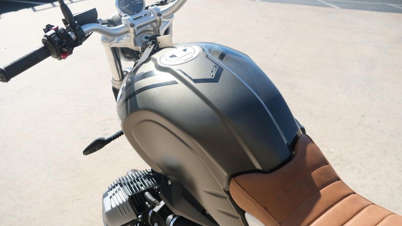 USED 2023 BMW R NINET PURE Image 15