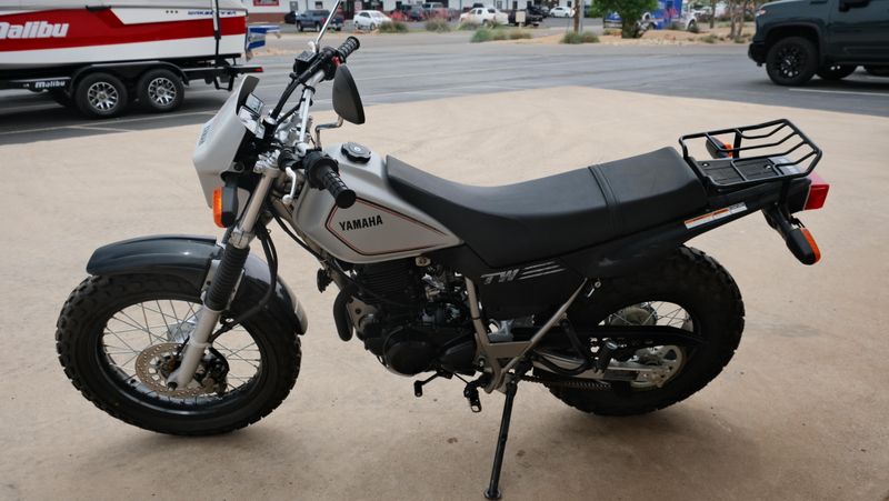USED 2024 YAMAHA TW 200 Image 6