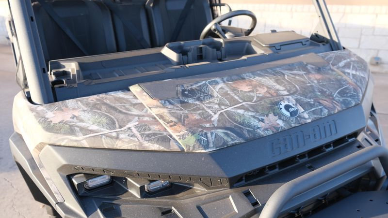 USED 2026 CAN-AM SSV DEF MAX XT 65 HD11 CAMO Image 10