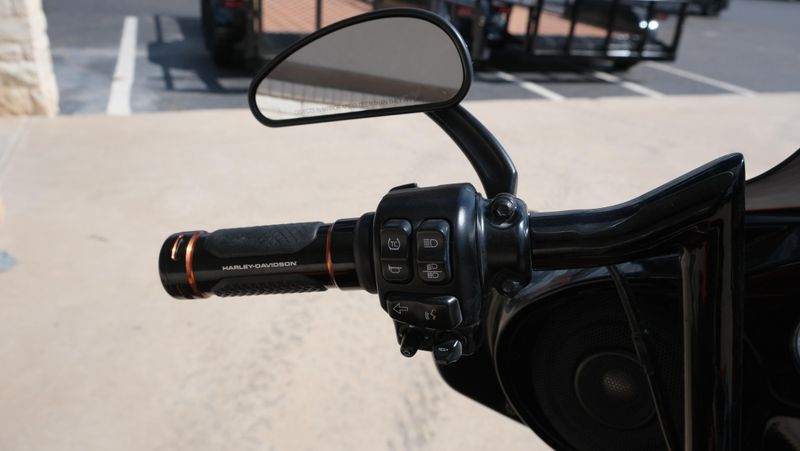 USED 2023 HARLEY STREET GLIDE SPECIAL Image 20