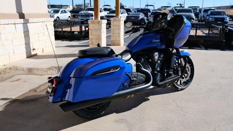 NEW 2026 INDIAN MOTORCYCLE CHALLENGER DARK HORSE Image 3