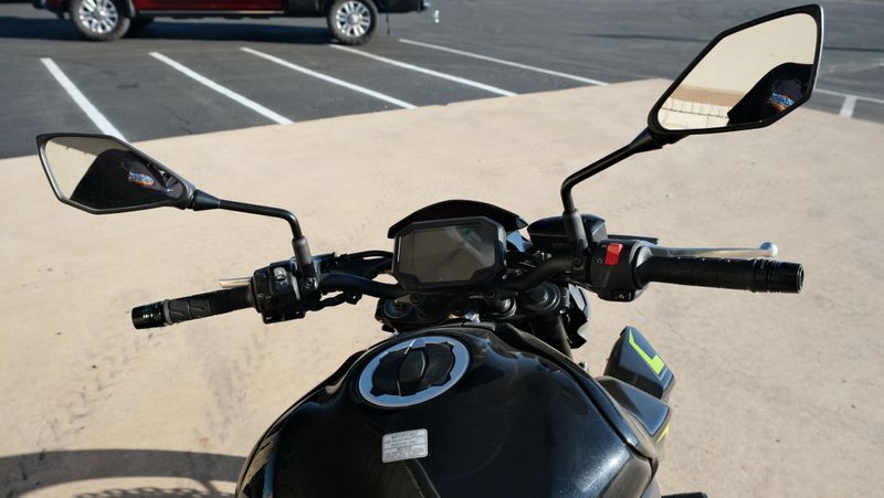 USED 2024 KAWASAKI Z900 ABS Image 13