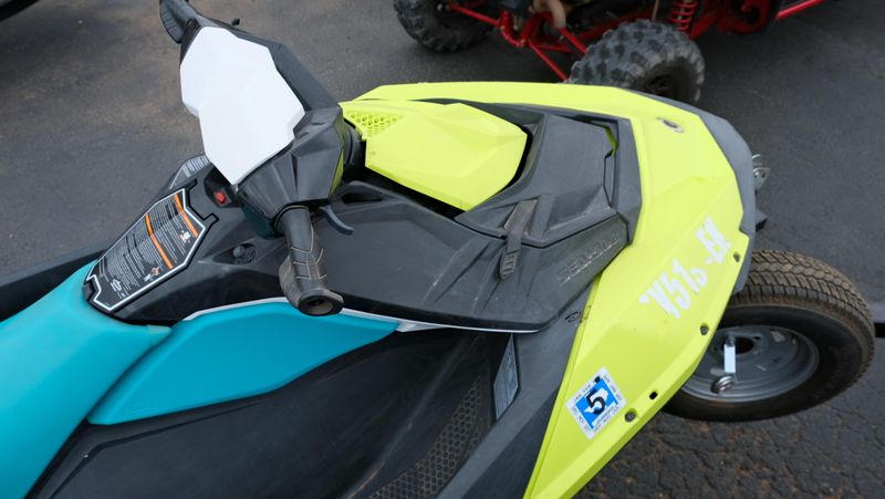 USED 2018 SEADOO SPARK 3 UP Image 8