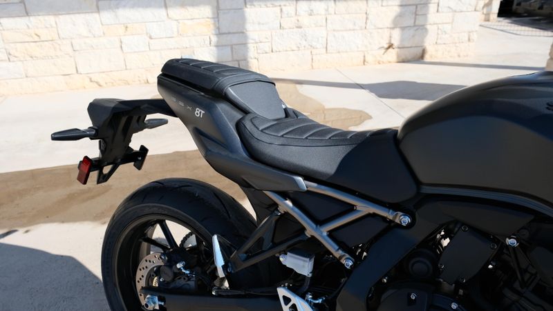 NEW 2026 SUZUKI GSX8T Image 12