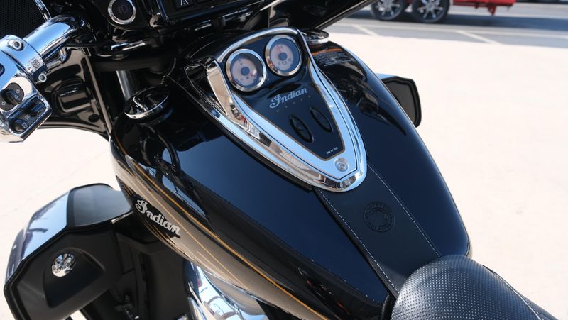 NEW 2025 INDIAN MOTORCYCLE ROADMASTER ELITE Image 22