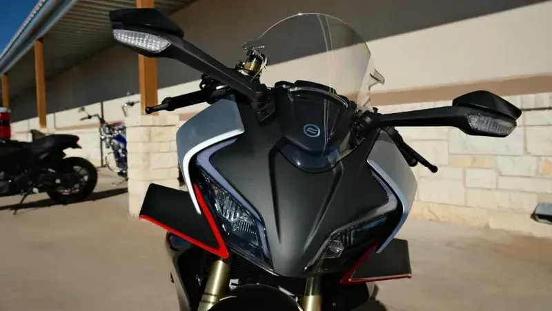 NEW 2026 CFMOTO 450 SS Image 8