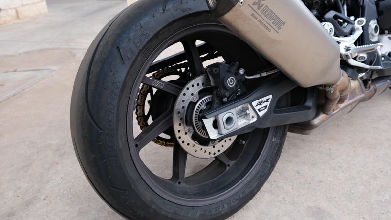 USED 2024 BMW S 1000 RR Image 14