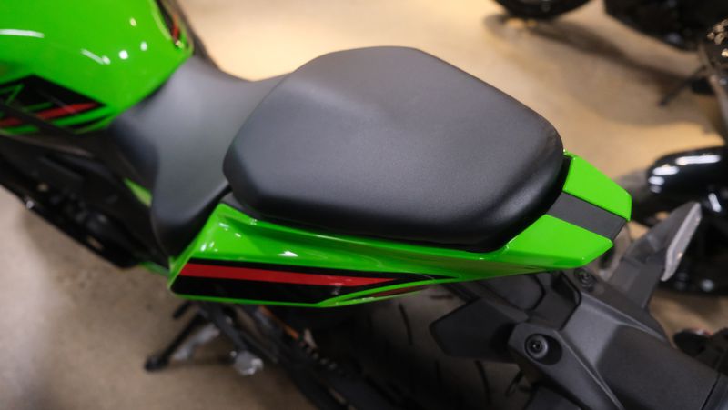 2024 Kawasaki NINJA ZX4RR KRT EDITION ABS LIME GREEN AND EBONYImage 10